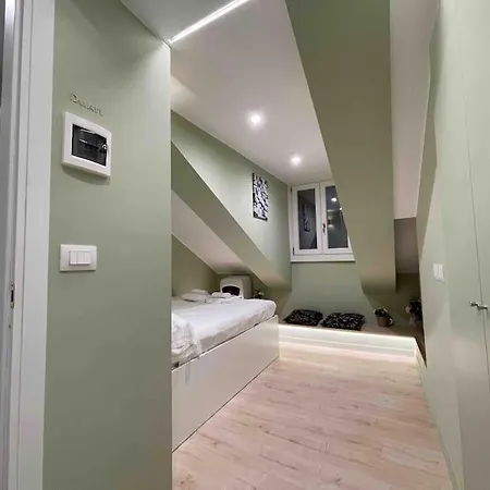 Emanuele Attic Apartment Turin