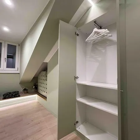Emanuele Attic Apartment *